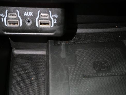 Used 2022 Dodge Durango GT image 22