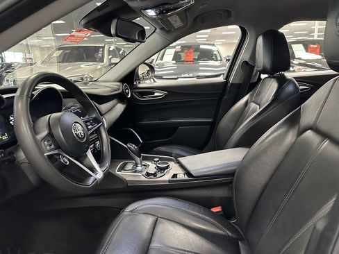 Used 2018 Alfa Romeo Giulia Ti w/ TI Leather Package image 14