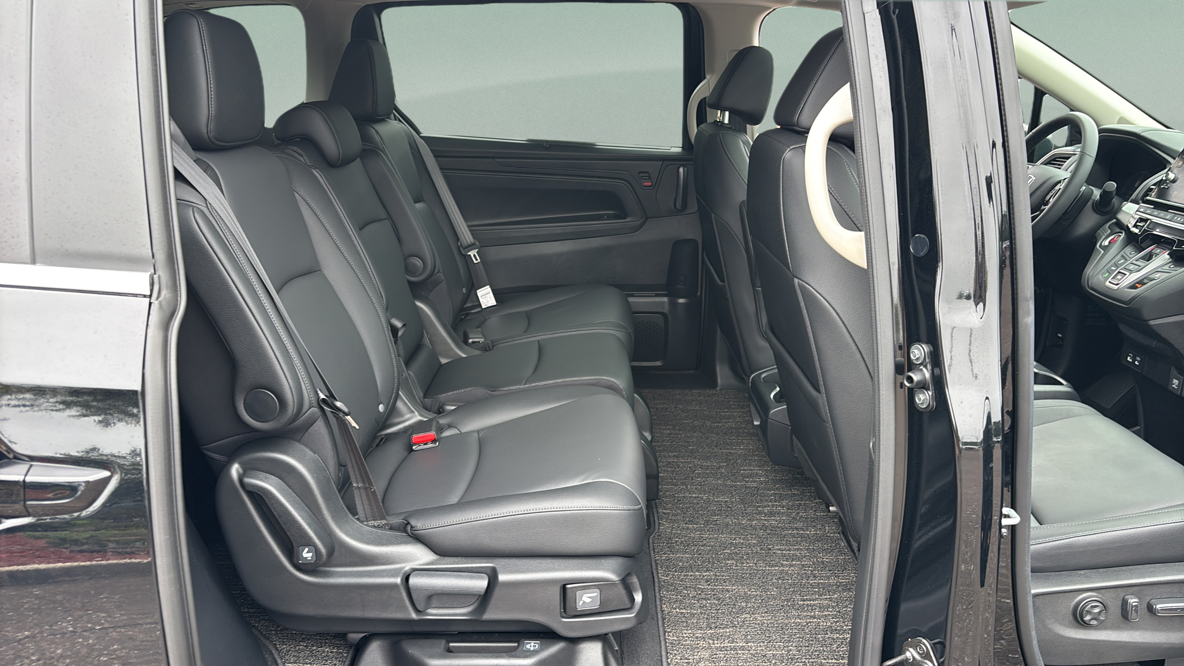 Certified 2026 Honda Odyssey EX-L image 21