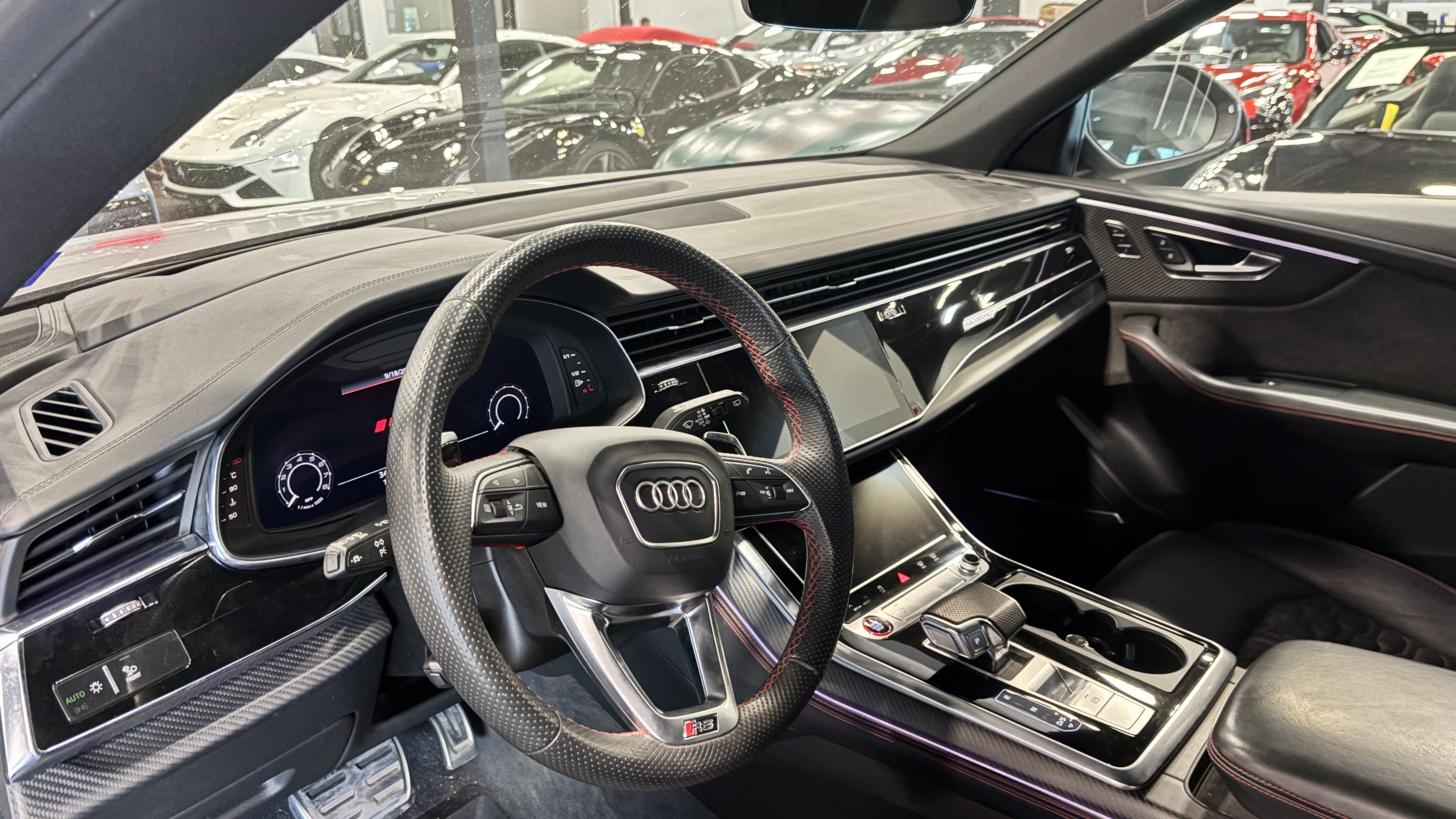 Used 2022 Audi RS Q8 AWD/4WD image 7