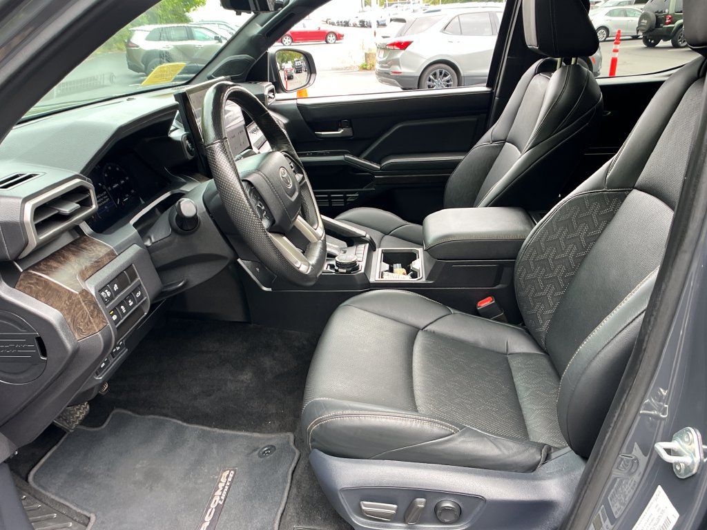 Certified 2024 Toyota Tacoma Limited w/ Limited Package (LT) AWD/4WD image 9
