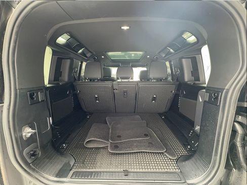 Used 2025 Land Rover Defender 110 S AWD/4WD image 16