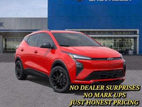 New 2027 Chevrolet Bolt RS w/ Technology Package FWD image 7