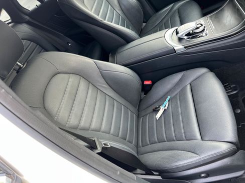 Used 2018 Mercedes-Benz GLC 300 4MATIC Coupe image 18