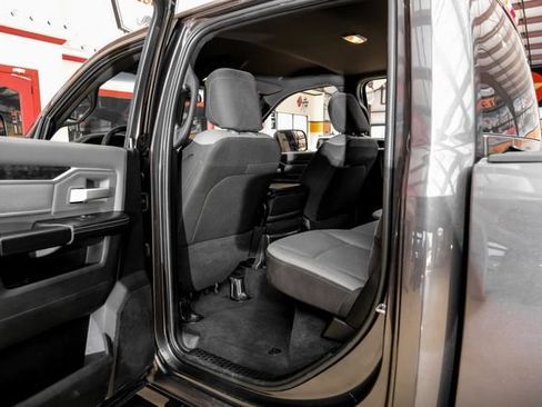 Used 2022 RAM 2500 Big Horn AWD/4WD image 42