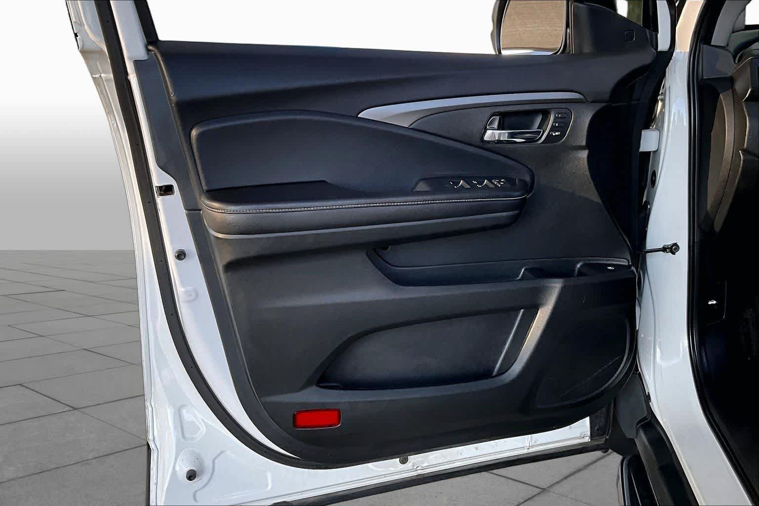 Certified 2022 Honda Ridgeline RTL image 22