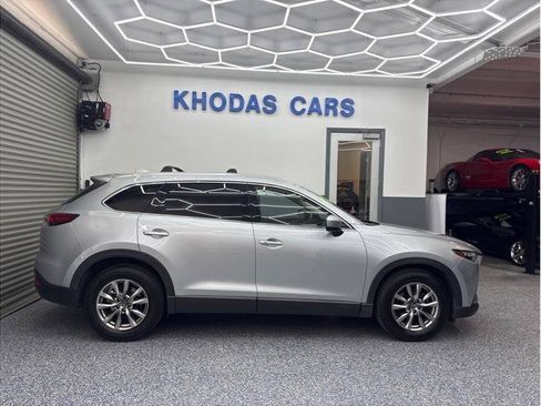 Used 2018 MAZDA CX-9 Touring AWD/4WD image 5