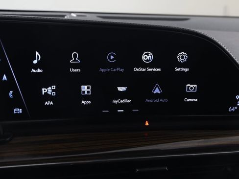 Used 2023 Cadillac Escalade Premium Luxury image 36