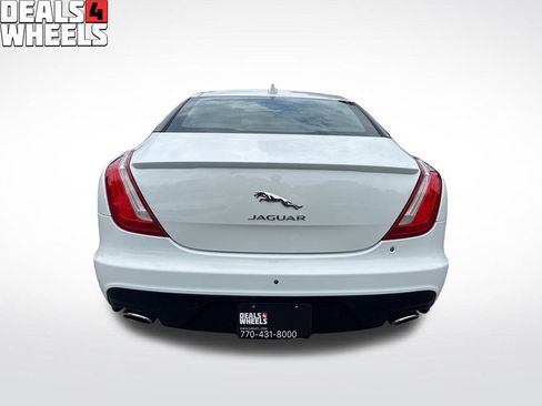 Used 2019 Jaguar XJ R-Sport AWD/4WD image 4