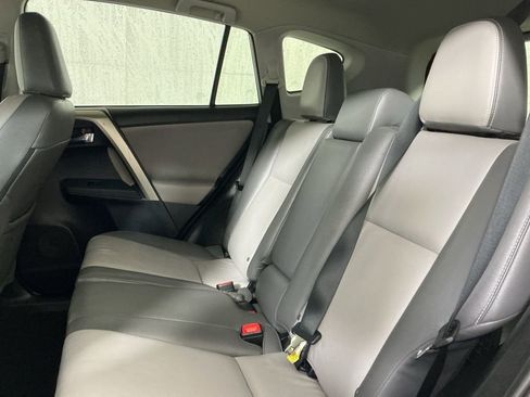 Used 2015 Toyota RAV4 XLE FWD image 26
