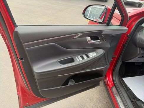 Used 2023 Hyundai Santa Fe Calligraphy image 9