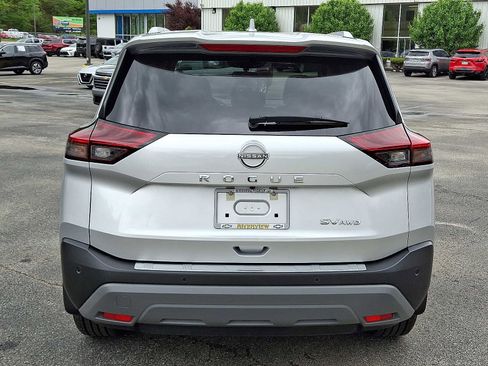 Used 2023 Nissan Rogue SV w/ SV Premium B Package AWD/4WD image 5