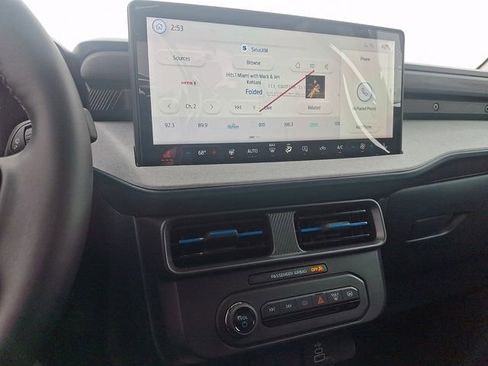 New 2026 Ford Maverick XLT w/ XLT Luxury Package image 16