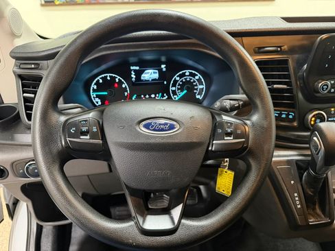 Used 2020 Ford Transit 150 XL RWD image 38