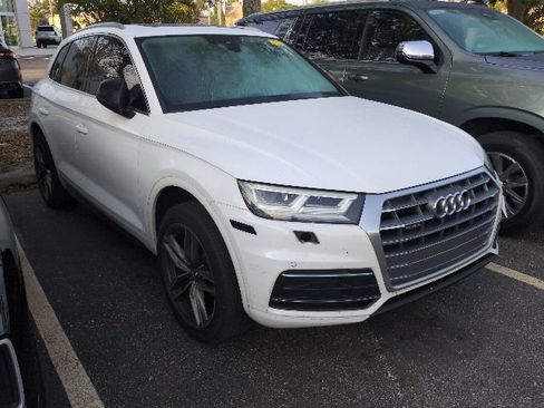 Used 2018 Audi Q5 2.0T Premium Plus w/ Premium Plus Package AWD/4WD image 1