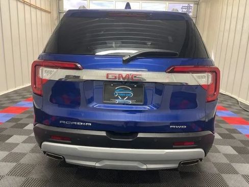 Used 2023 GMC Acadia SLE AWD/4WD image 4