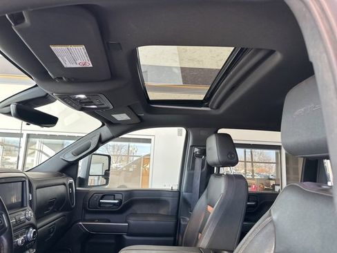 Used 2023 GMC Sierra 2500 AT4 w/ AT4 Premium Plus Package image 17