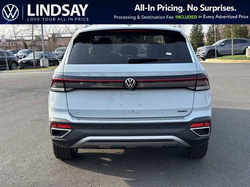 New 2026 Volkswagen Taos SE AWD/4WD image 4