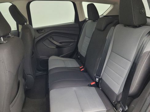 Used 2018 Ford Escape S image 18