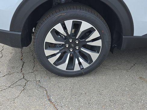 New 2026 Ford Explorer Platinum AWD/4WD image 7