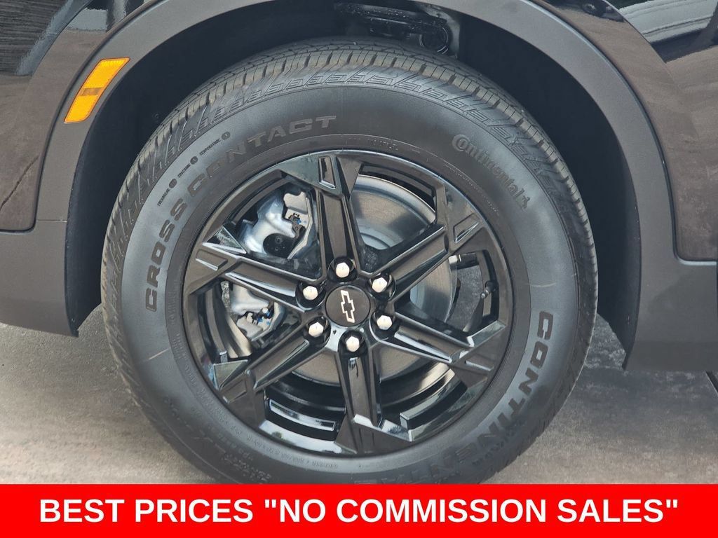 New 2026 Chevrolet Blazer LT w/ Midnight/Sport Edition FWD image 35