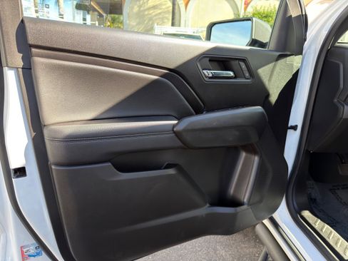 Used 2023 Chevrolet Colorado LT w/ LT Convenience Package image 23