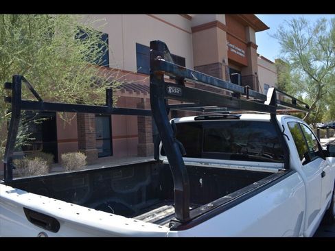 Used 2017 Nissan Titan S AWD/4WD image 25