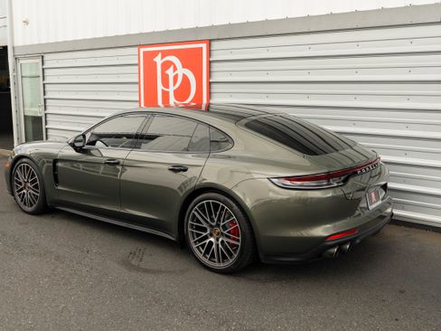 Used 2022 Porsche Panamera 4S AWD/4WD image 39