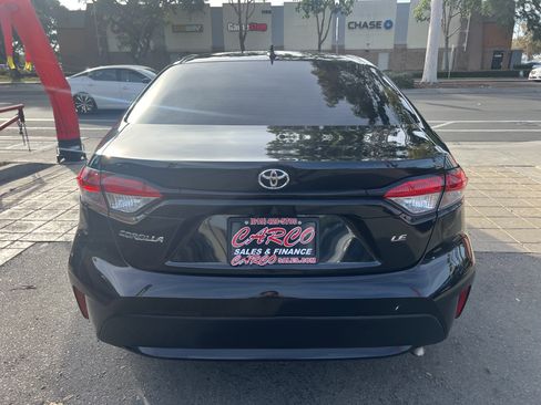 Used 2022 Toyota Corolla LE image 7