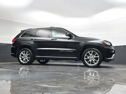 Used 2015 Jeep Grand Cherokee Summit w/ Platinum Series Group AWD/4WD image 34