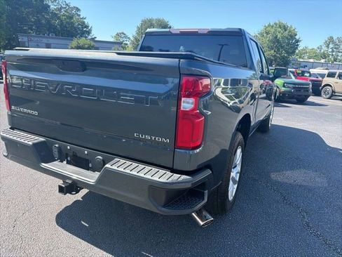 Used 2020 Chevrolet Silverado 1500 Custom w/ Custom Value Package RWD image 7