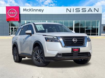 New 2025 Nissan Pathfinder SV