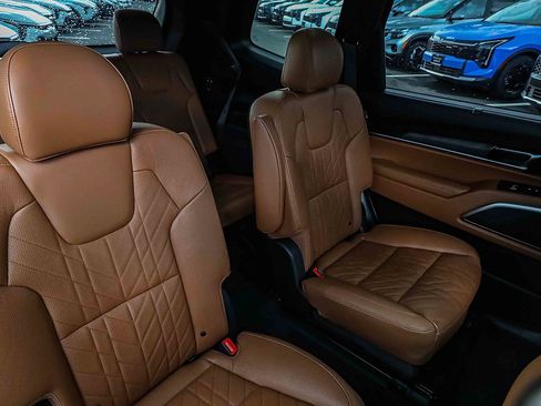 Certified 2023 Kia Telluride SX Prestige X-Line AWD/4WD image 25