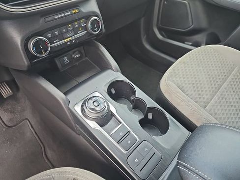 Used 2022 Ford Escape SE w/ Convenience Package image 30