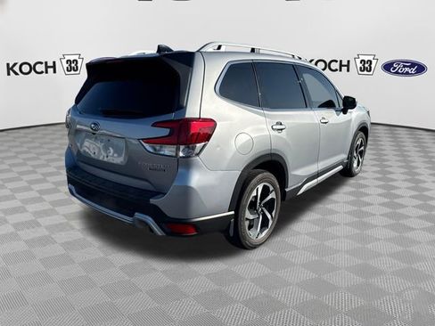 Used 2024 Subaru Forester Touring w/ POP Package 3 AWD/4WD image 8