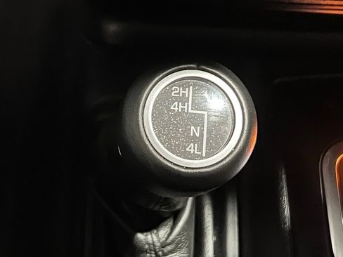 Used 2022 Jeep Wrangler Unlimited Sahara AWD/4WD image 24