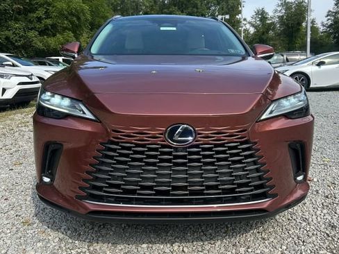 Used 2023 Lexus RX 350 AWD w/ Accessory Package image 5