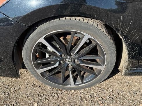 Used 2018 Toyota Camry XSE w/ Driver Assist Package FWD image 11