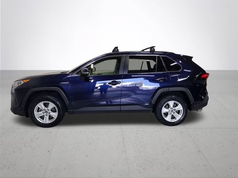 Used 2019 Toyota RAV4 XLE w/ Convenience Package AWD/4WD image 11
