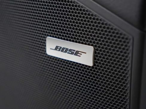 Certified 2026 Porsche Cayenne E-Hybrid AWD/4WD image 17