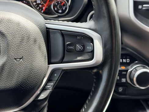 Used 2022 RAM 1500 Big Horn AWD/4WD image 7