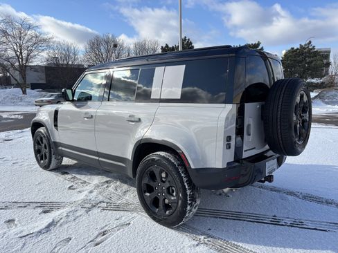 New 2026 Land Rover Defender 110 S image 6