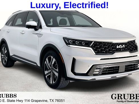 Used 2023 Kia Sorento SX Prestige image 1