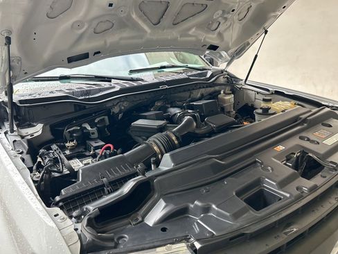 Used 2022 Ford F250 XL w/ Power Equipment Group image 11