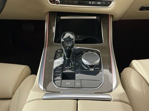 Used 2019 BMW X5 xDrive40i AWD/4WD image 13