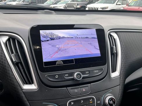 Used 2024 Chevrolet Malibu LT image 13