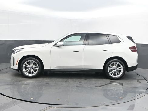 Used 2025 BMW X3 xDrive30i w/ Convenience Package image 2