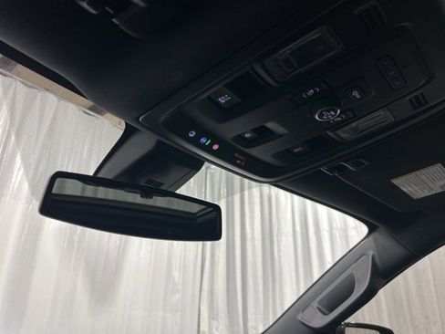 Used 2022 Chevrolet Tahoe RST w/ Luxury Package image 21