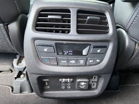 Used 2019 Honda Pilot Elite image 31