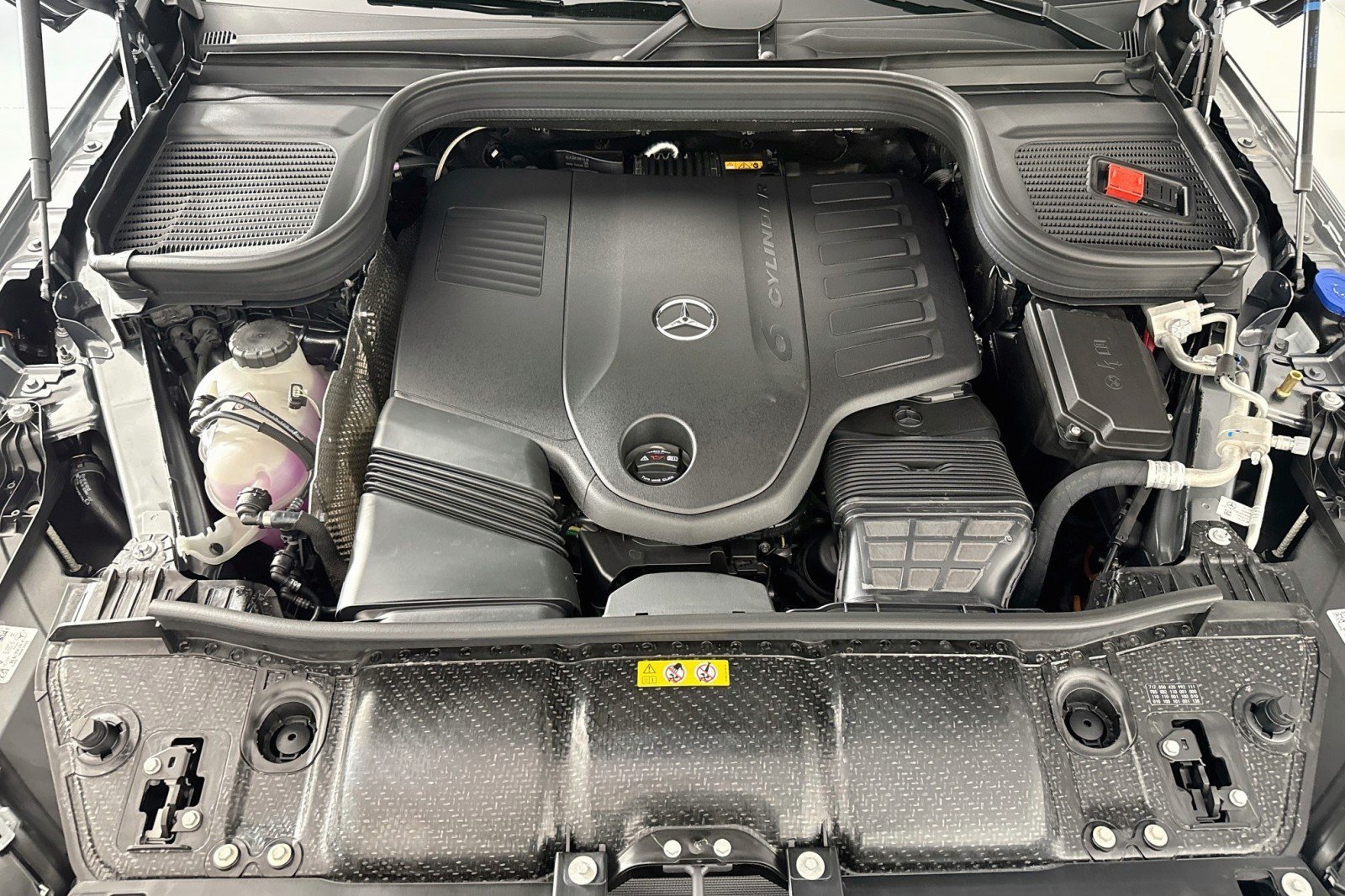 Certified 2026 Mercedes-Benz GLE 450 4MATIC image 12